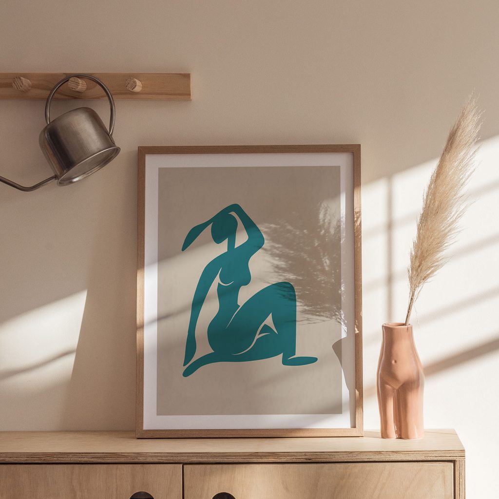 Minimalist Reclining Female Nude – Wall Hanging