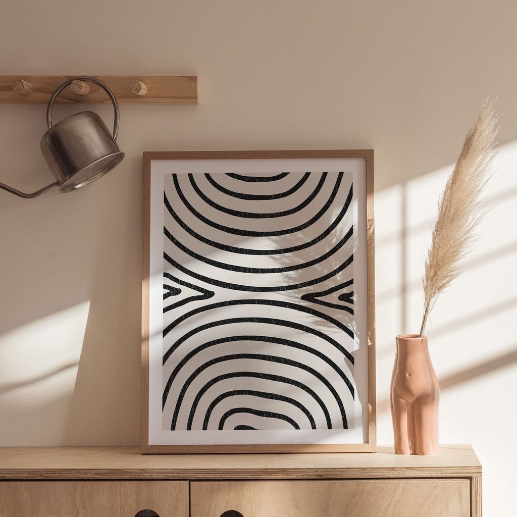 Abstract Black Wavy Concentric Lines – Wall Art