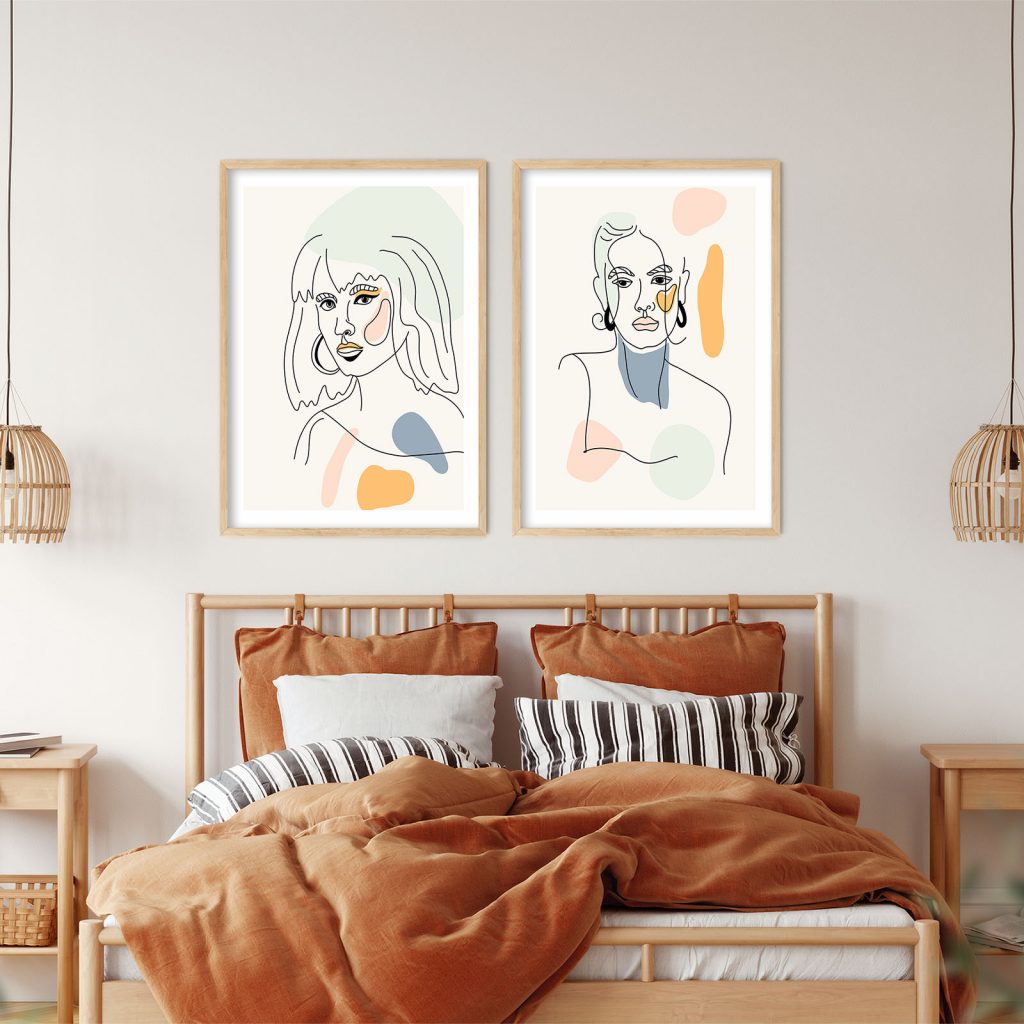 Minimalist Two Women Portraits – Wall Hanging