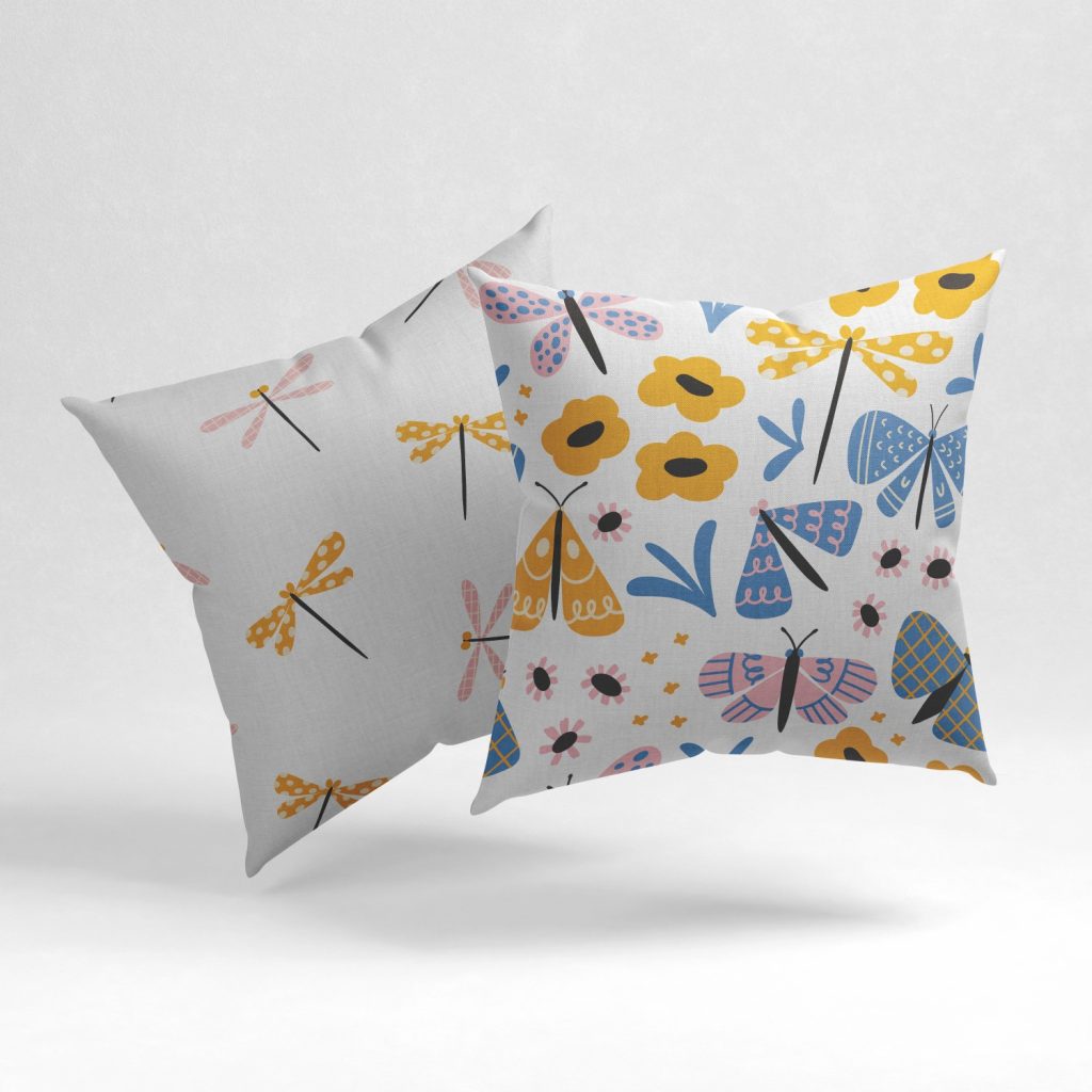 Set of 2 chromatic floral pattern cushion cover