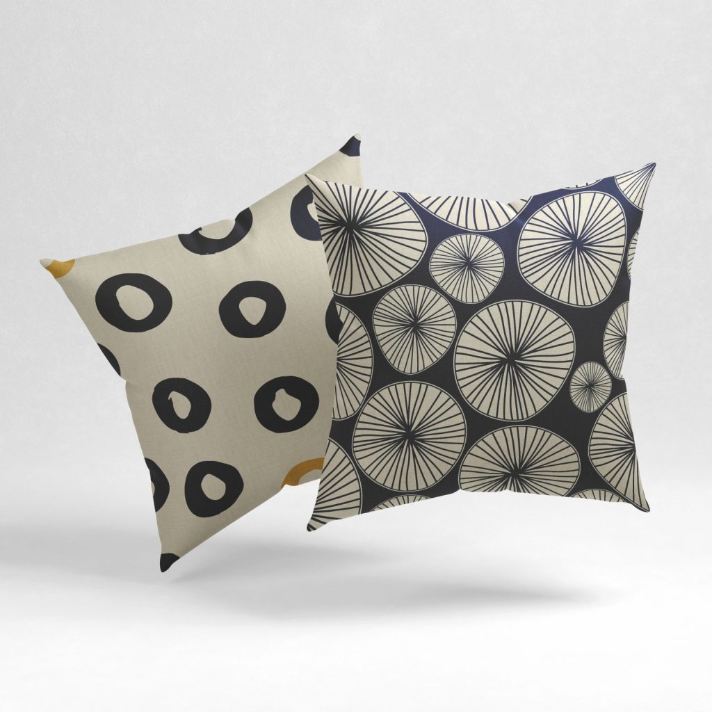 Set of 2 circle pattern cushion cover