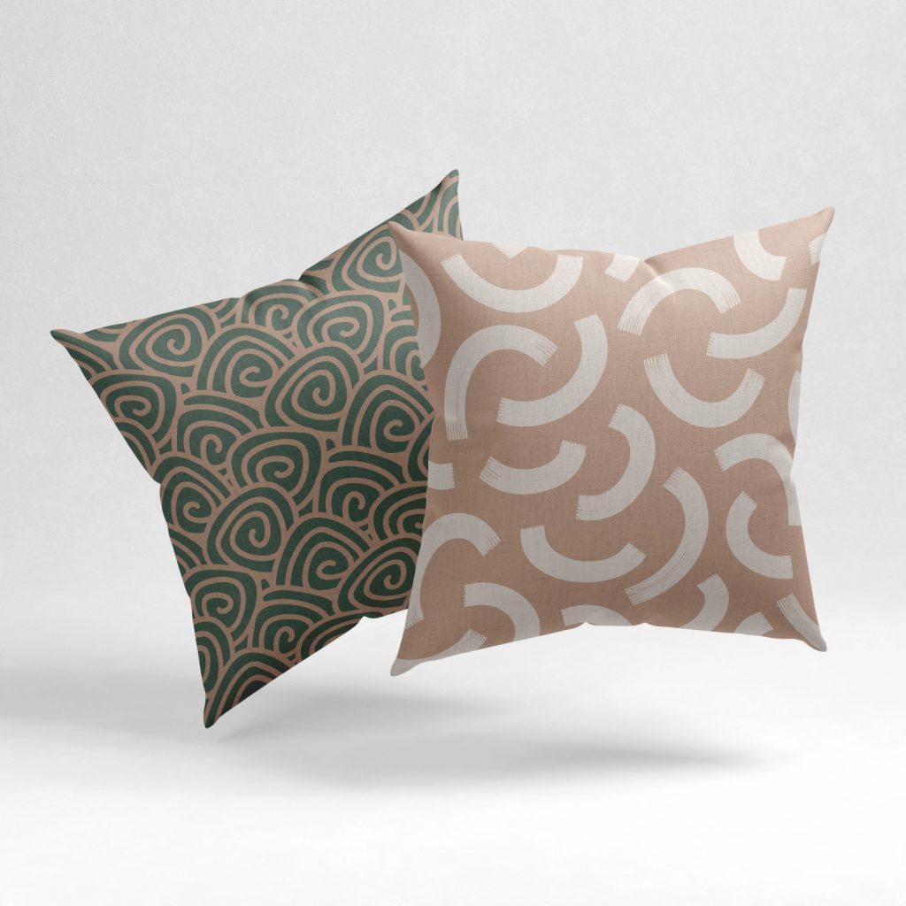 Set of 2 peachy seamless line pattern cushion cover