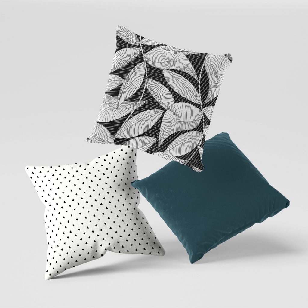 Set of 3 curve figuration leaves dotted cushion covers