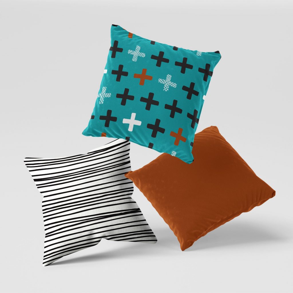 Set of 3 dope spatial abstract cushion covers