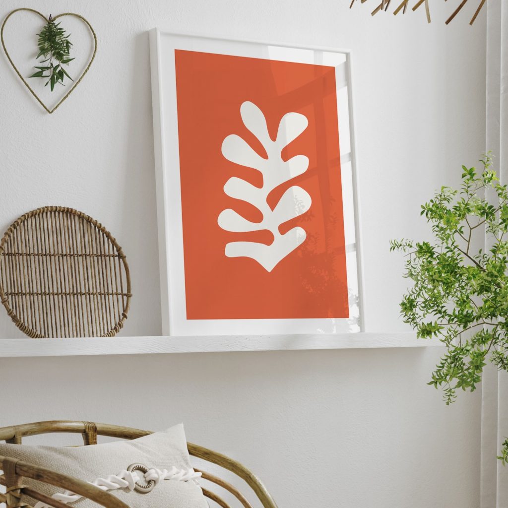Minimalist White Leaf – Wall Art