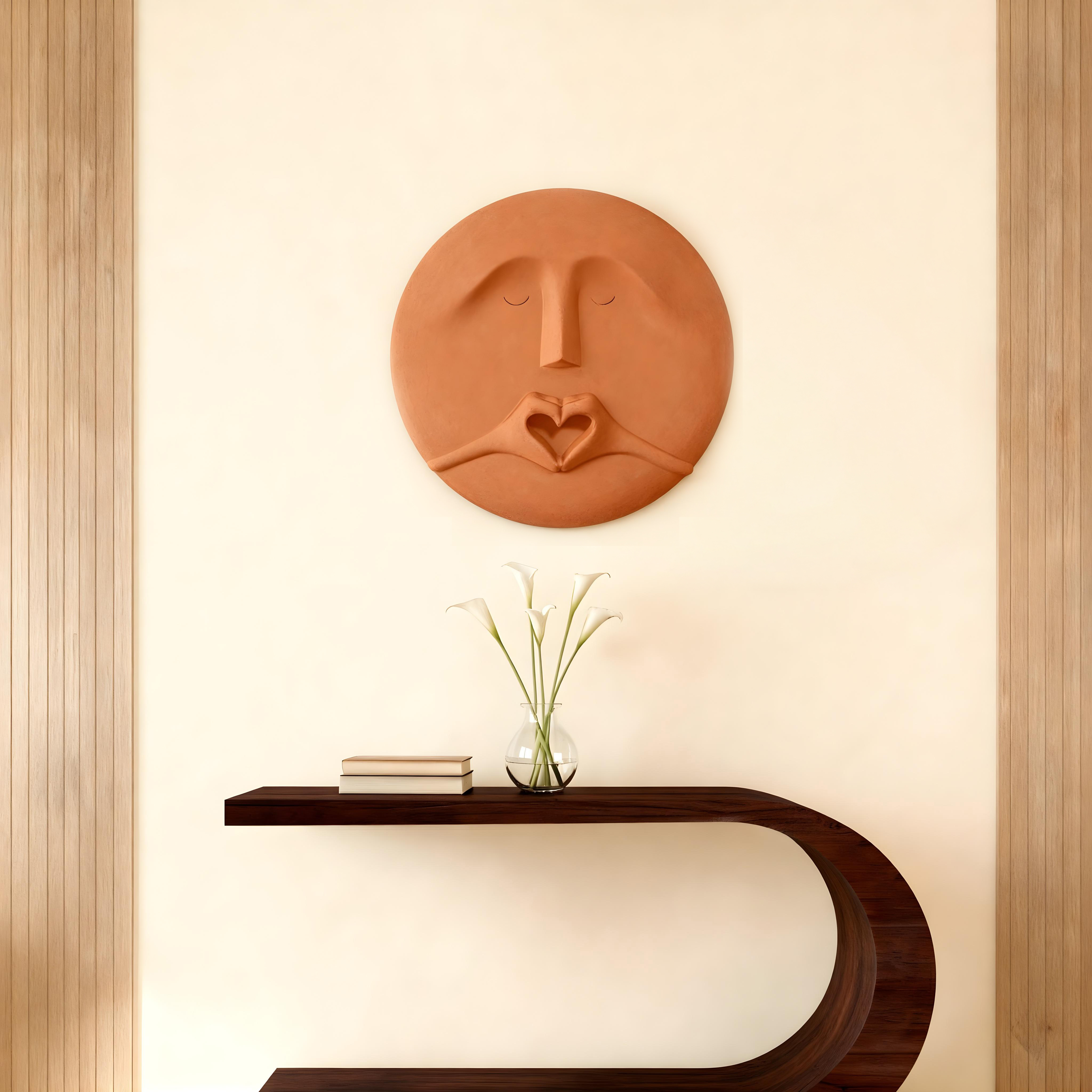 Sealed with a Kiss - is a beautiful sculpture that embodies warmth