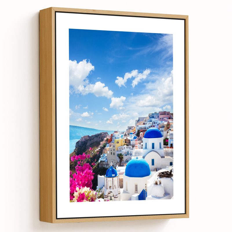 Beautiful traditional greek village of santorini